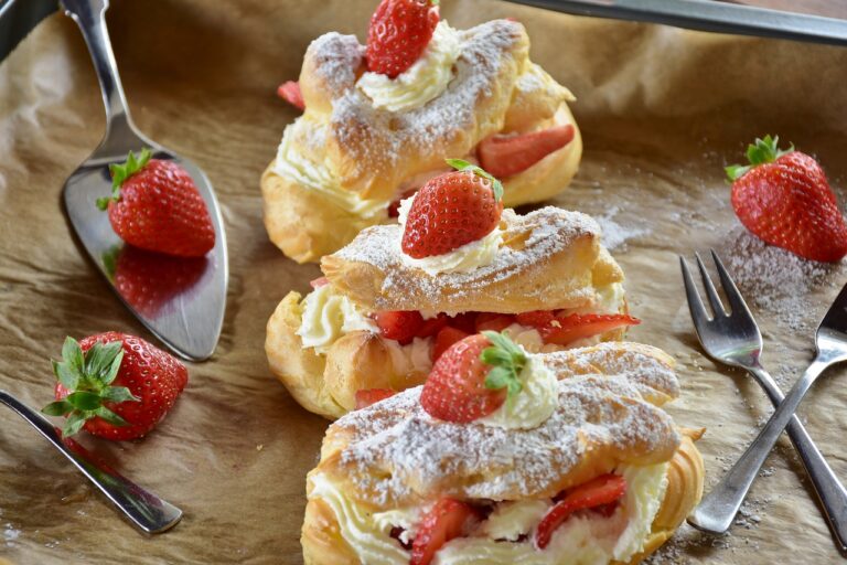 eclair, strawberry cake, strawberries